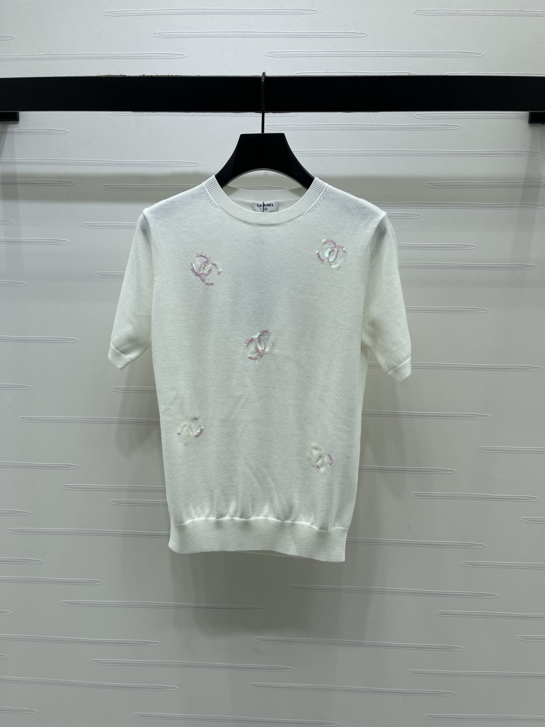 Women's short sleeves